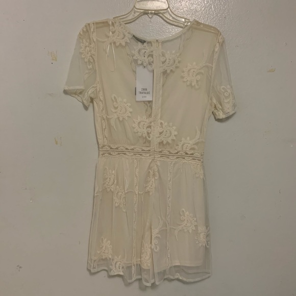 NWT ZARA Embroidered Romper - Picture 2 of 6